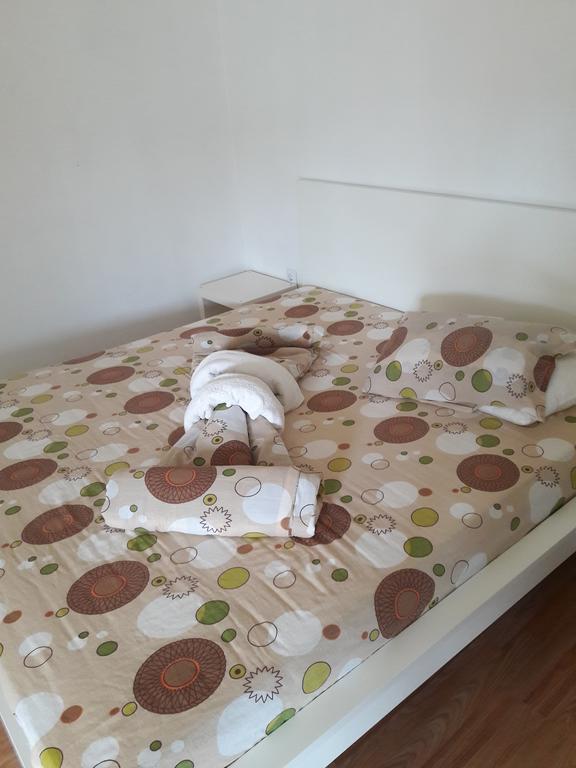 Slanchevata Kashta Hotel กรูชูนา ภายนอก รูปภาพ